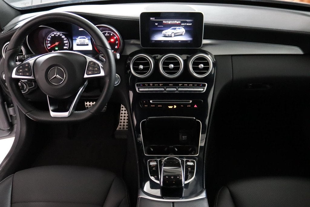 Mercedes-Benz C-Klasse C200 Estate AMG-line Lederen bekledin, Auto's, Mercedes-Benz, Automaat, Achterwielaandrijving, 4 cilinders
