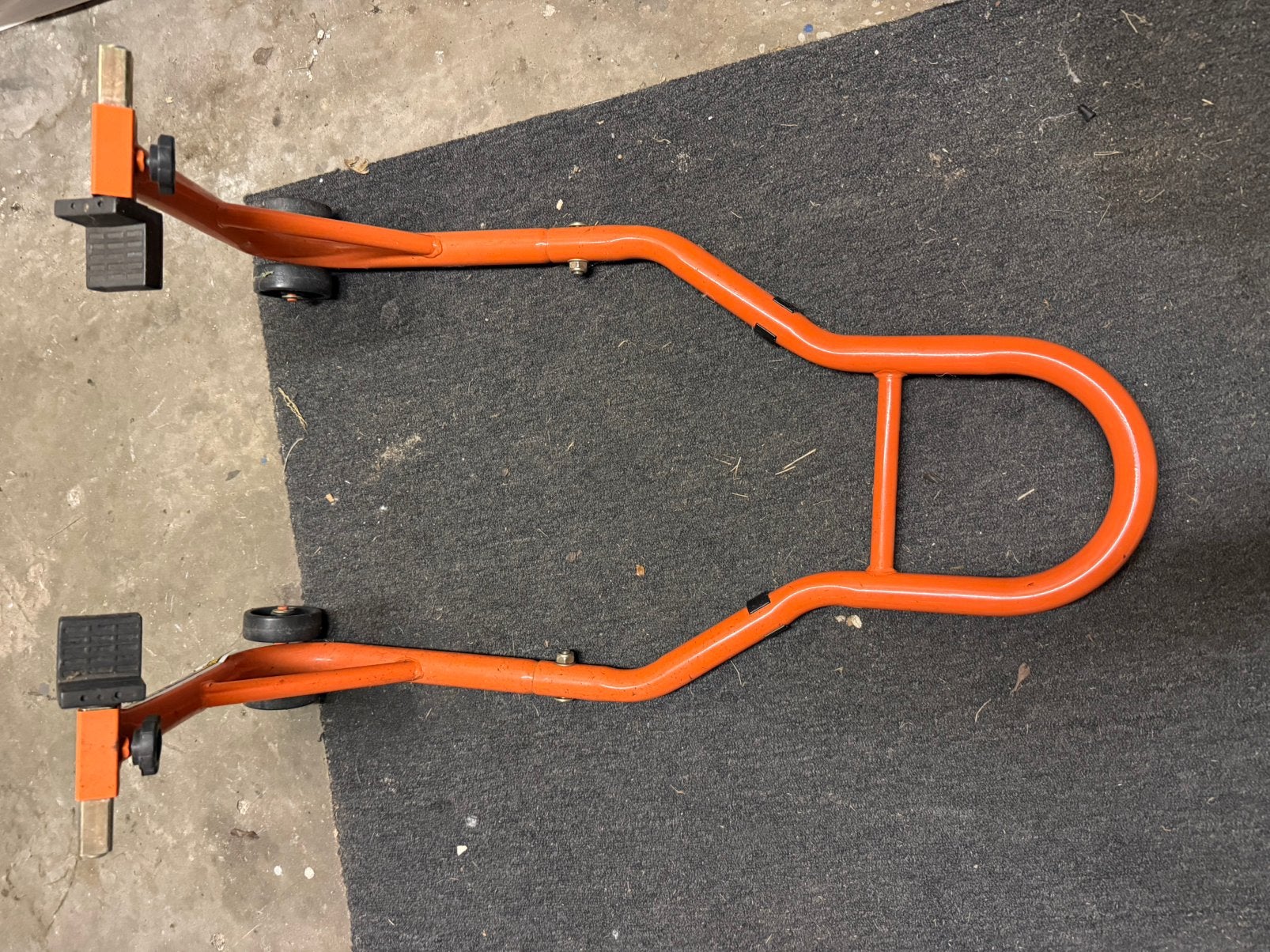 Paddock stand motor, Ophalen