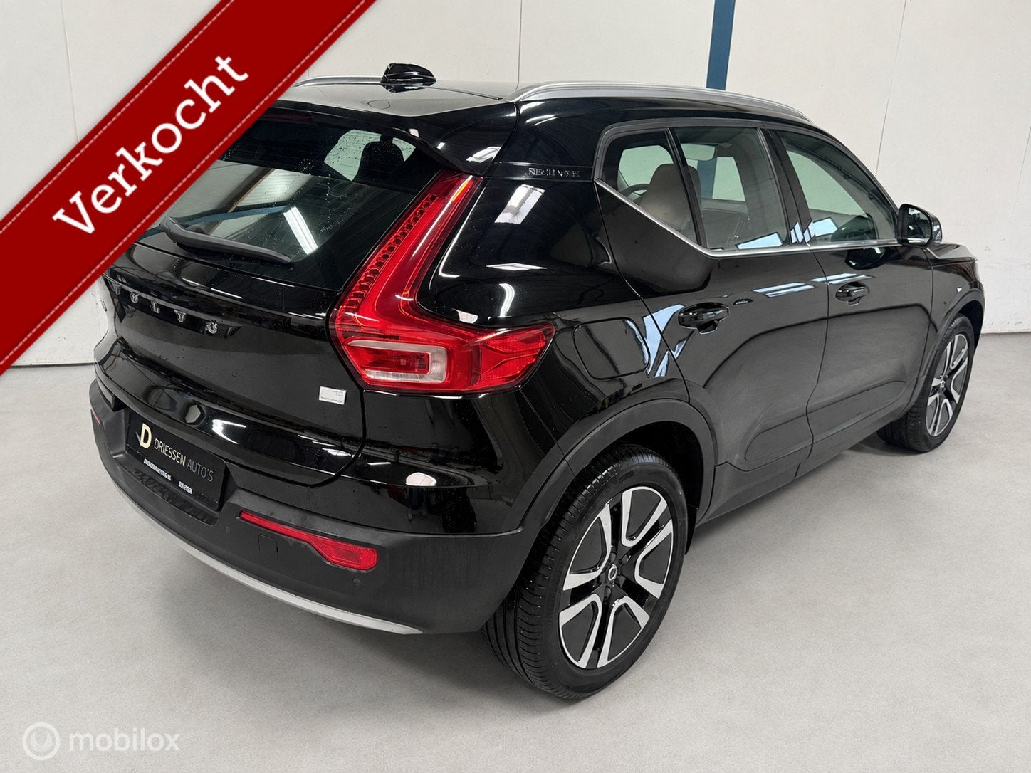 Volvo XC40 1.5 T5 Twin Engine Inscription LEER, Euro 6, Zwart, Bedrijf, Hybride Elektrisch/Benzine