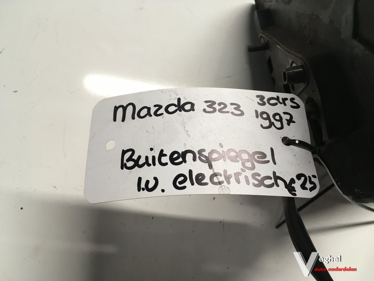 Mazda 323 3drs 1997 Buitenspiegel elektr Linksvoor, Auto-onderdelen, Spiegels, Gebruikt, -, -, Ophalen of Verzenden