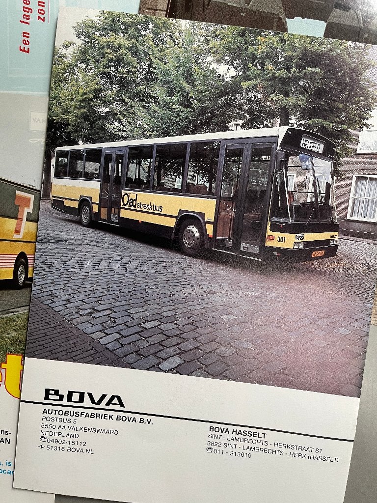 Folders, brochures en foto's over Bussen (jaren 80), Ophalen of Verzenden, Zo goed als nieuw, Bus