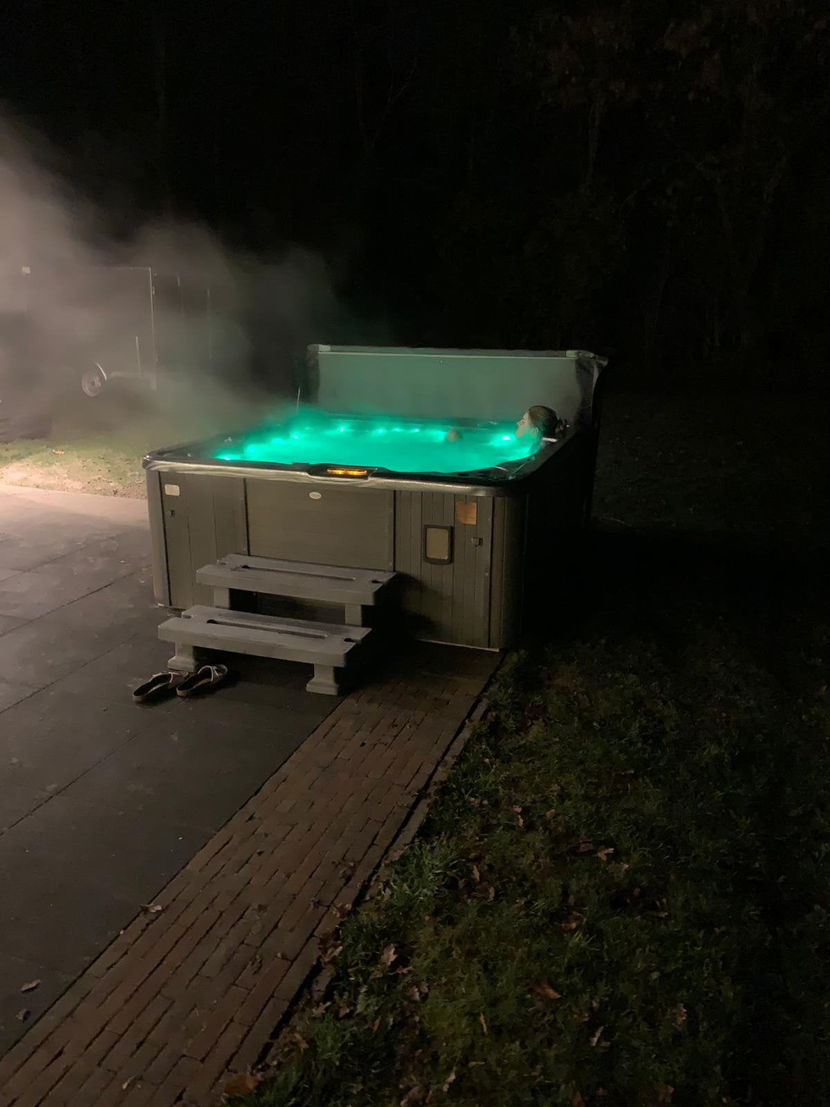 Jacuzzi, Ophalen, Gebruikt, Pomp
