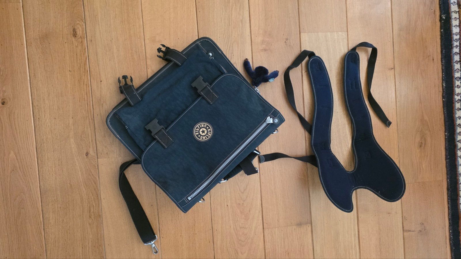 Kipling Aktetas/Schoudertas - Donkerblauw, Gebruikt, Blauw, Aktetas of Boekentas, 30 tot 40 cm