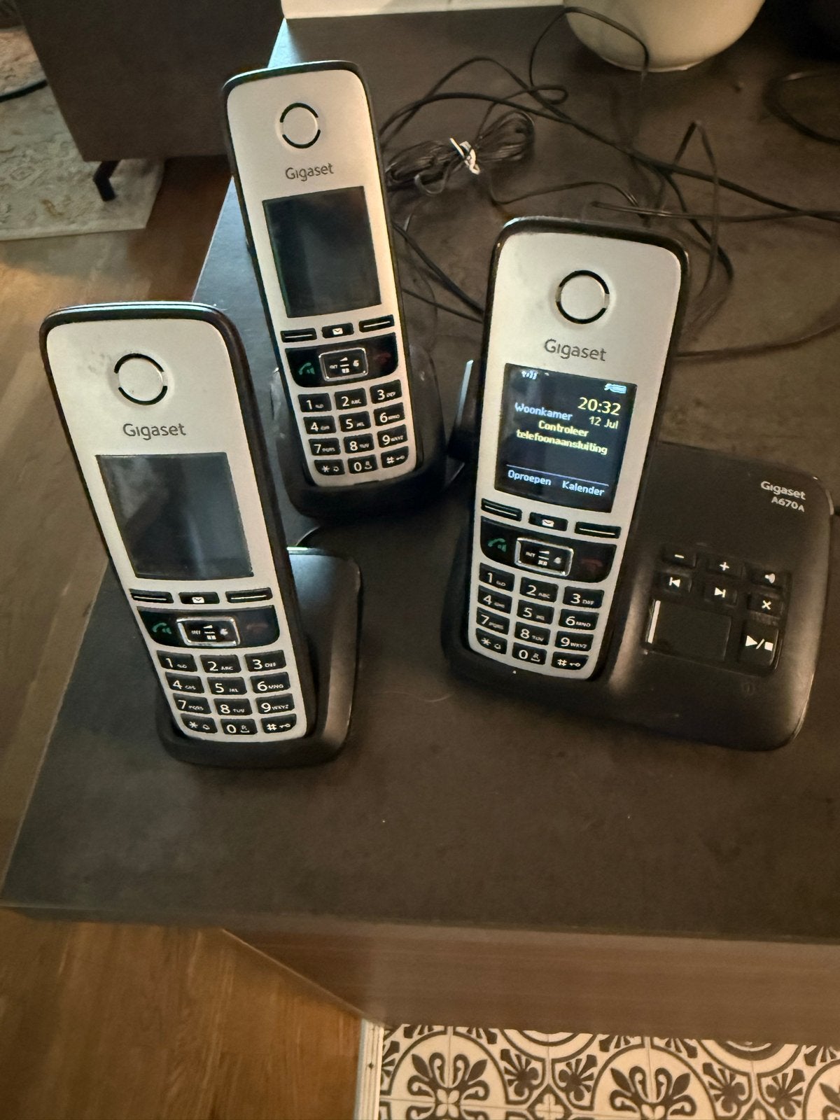 Gigaset A670A DECT telefoon met 3 handsets, Ophalen of Verzenden, Gebruikt, 3 handsets