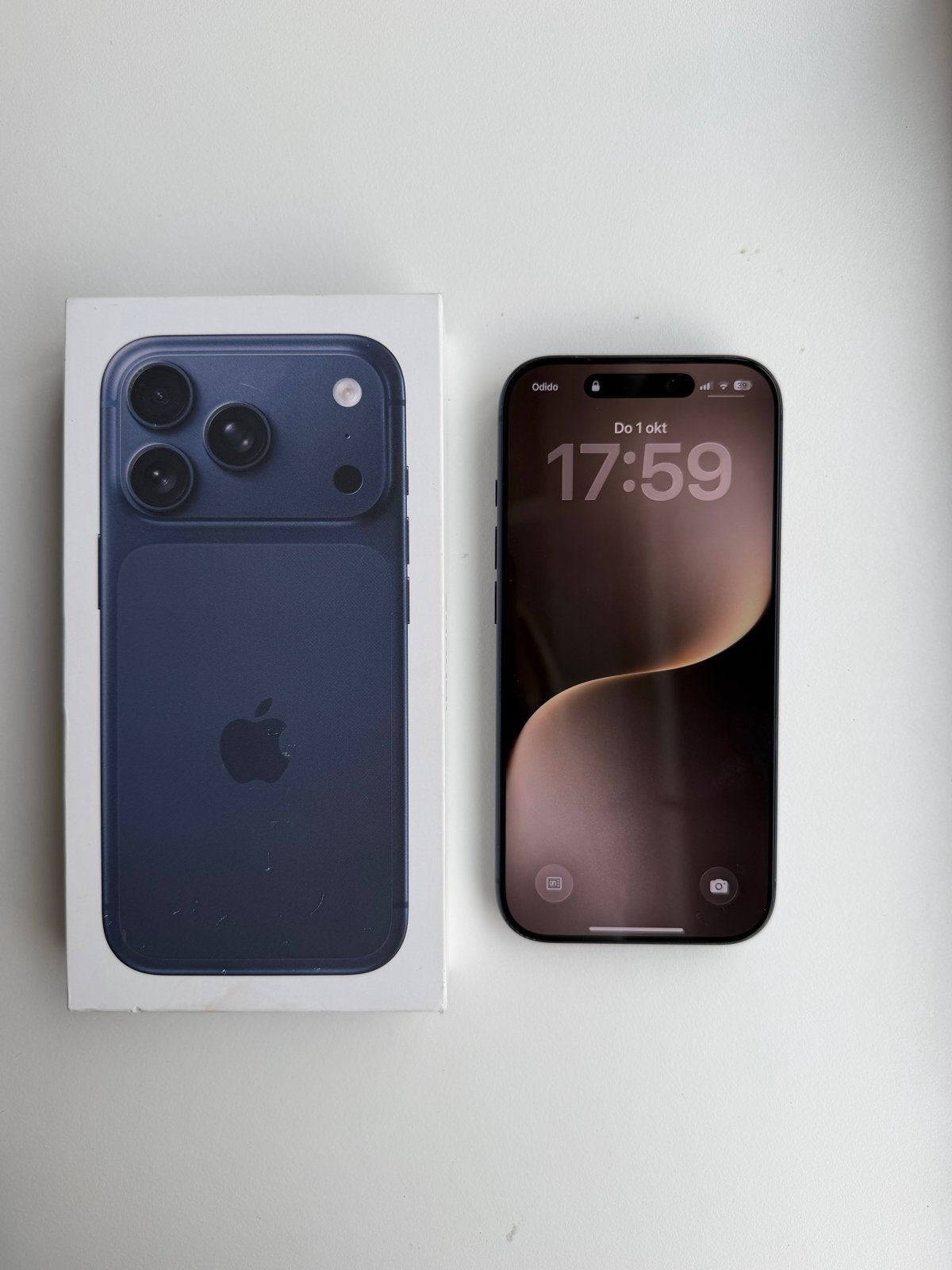iPhone 17 Pro Donkerblauw - 1TB, Telecommunicatie, Gebruikt, Blauw, 1 TB, Ophalen of Verzenden