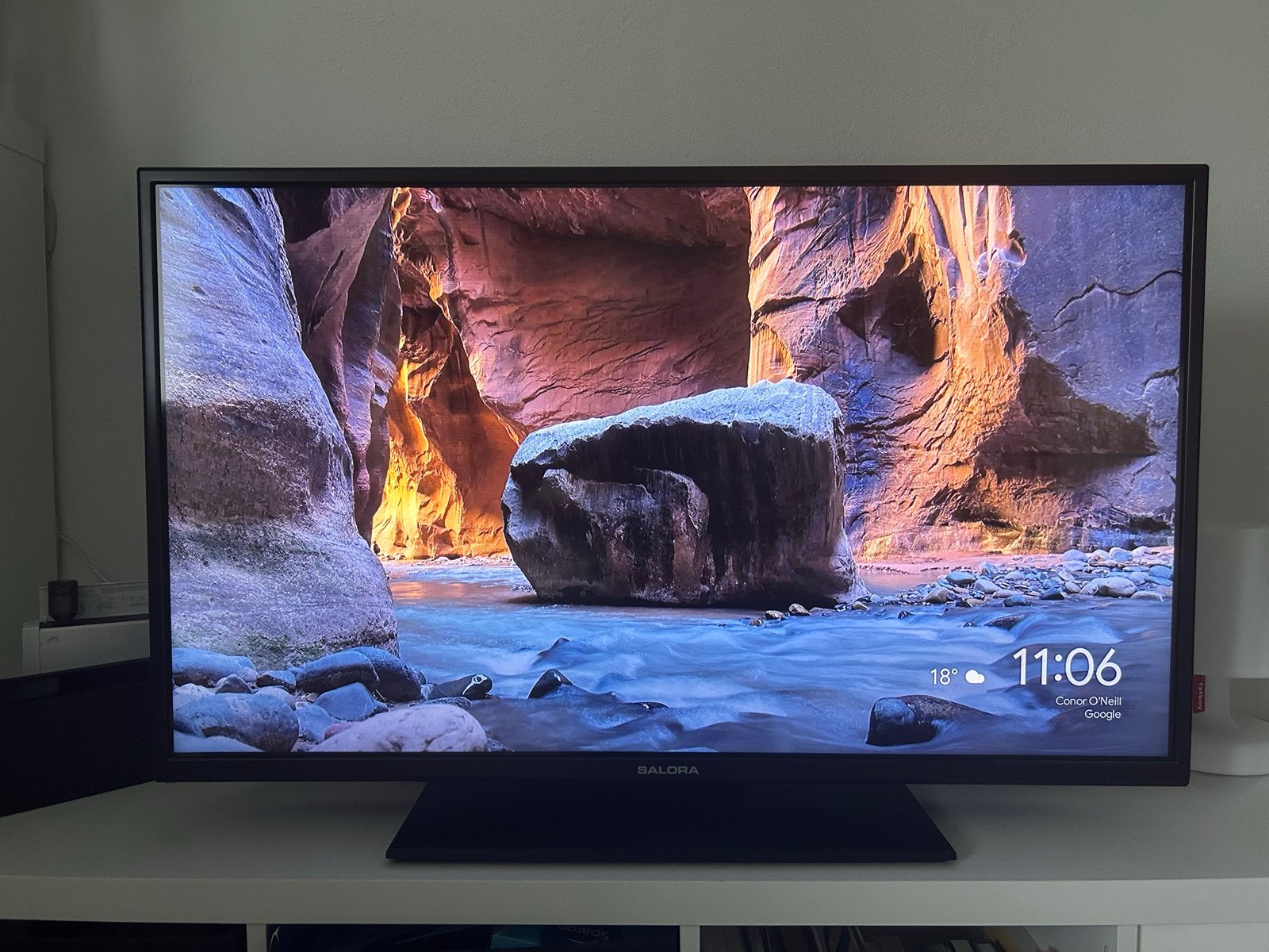 Salora Full HD LED TV (40 inch) met Chromecast