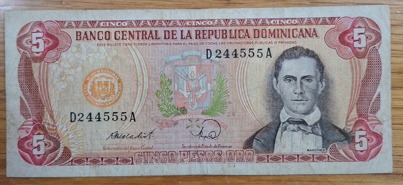 132# Dominicaanse republiek 5 Pesos Oro 1988 P118, Ophalen of Verzenden, Midden-Amerika