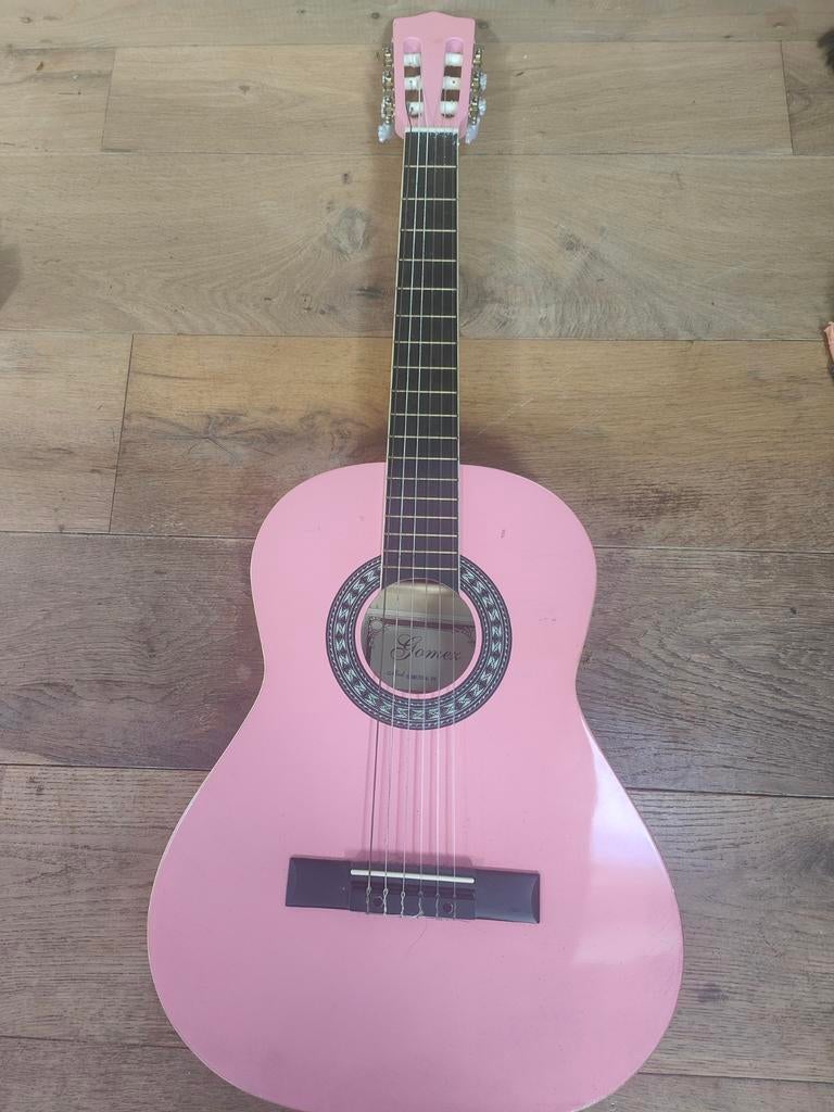 Roze Gomez Klassieke Gitaar, Muziek en Instrumenten, Ophalen of Verzenden, Gebruikt, Overige typen
