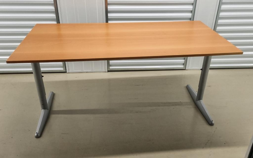 Moet Weg Kantoorbureau 160x80 goede staat, Huis en Inrichting, Bureaus, Ophalen, Overige typen, 160 cm, Gebruikt