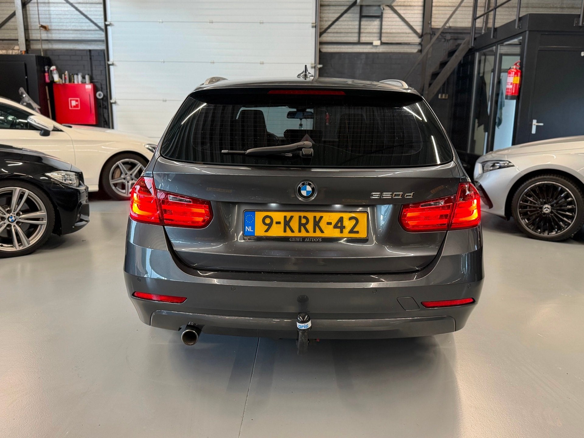 BMW 3-serie Touring 320d EfficientDynamics Edition Executive, Auto's, Automaat, Achterwielaandrijving, Automatische klimaatregeling