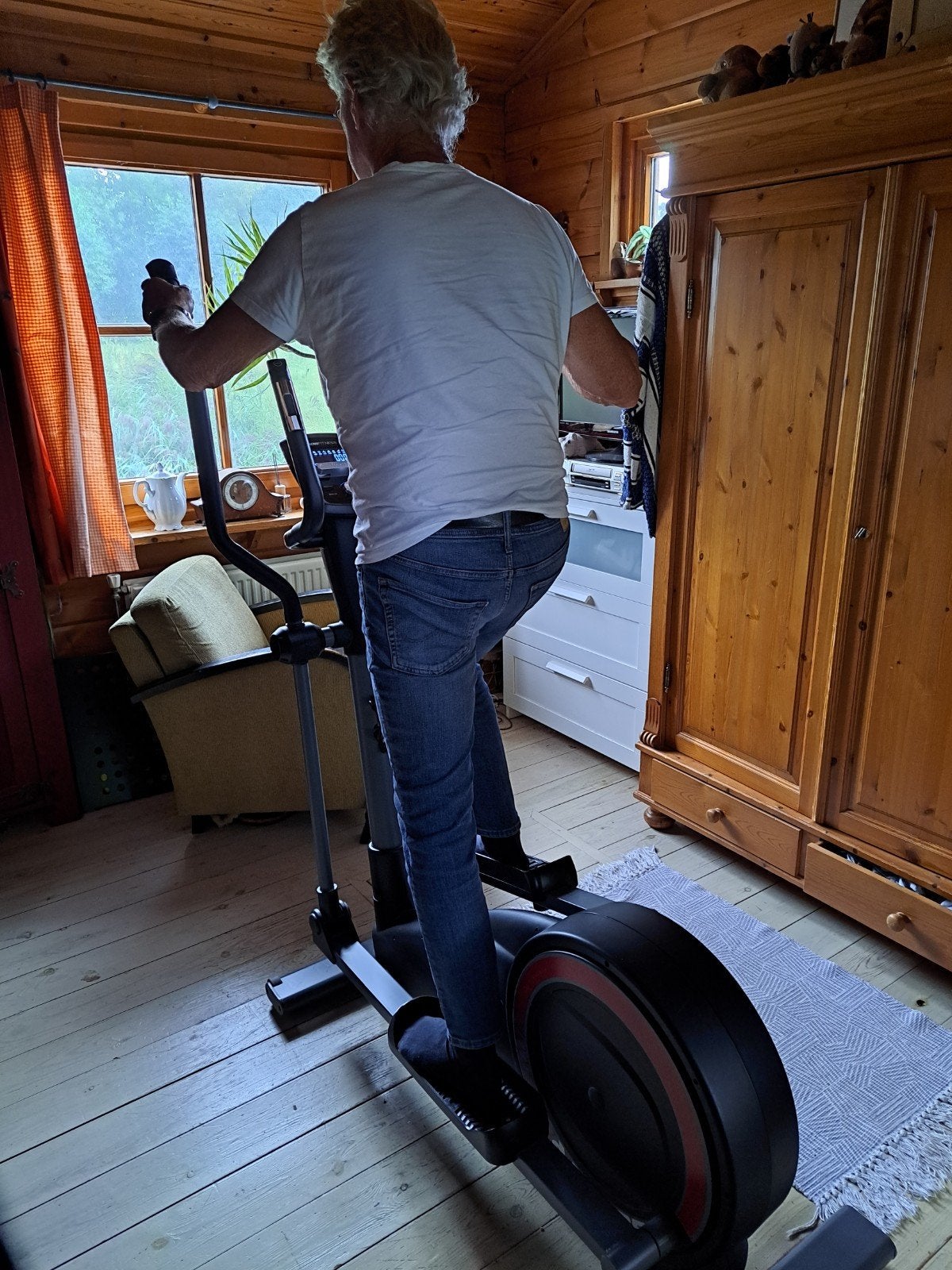 Flow Fitness Glider Crosstrainer DCT2000i Als nieuw, Ophalen, Benen, Zo goed als nieuw, Crosstrainer