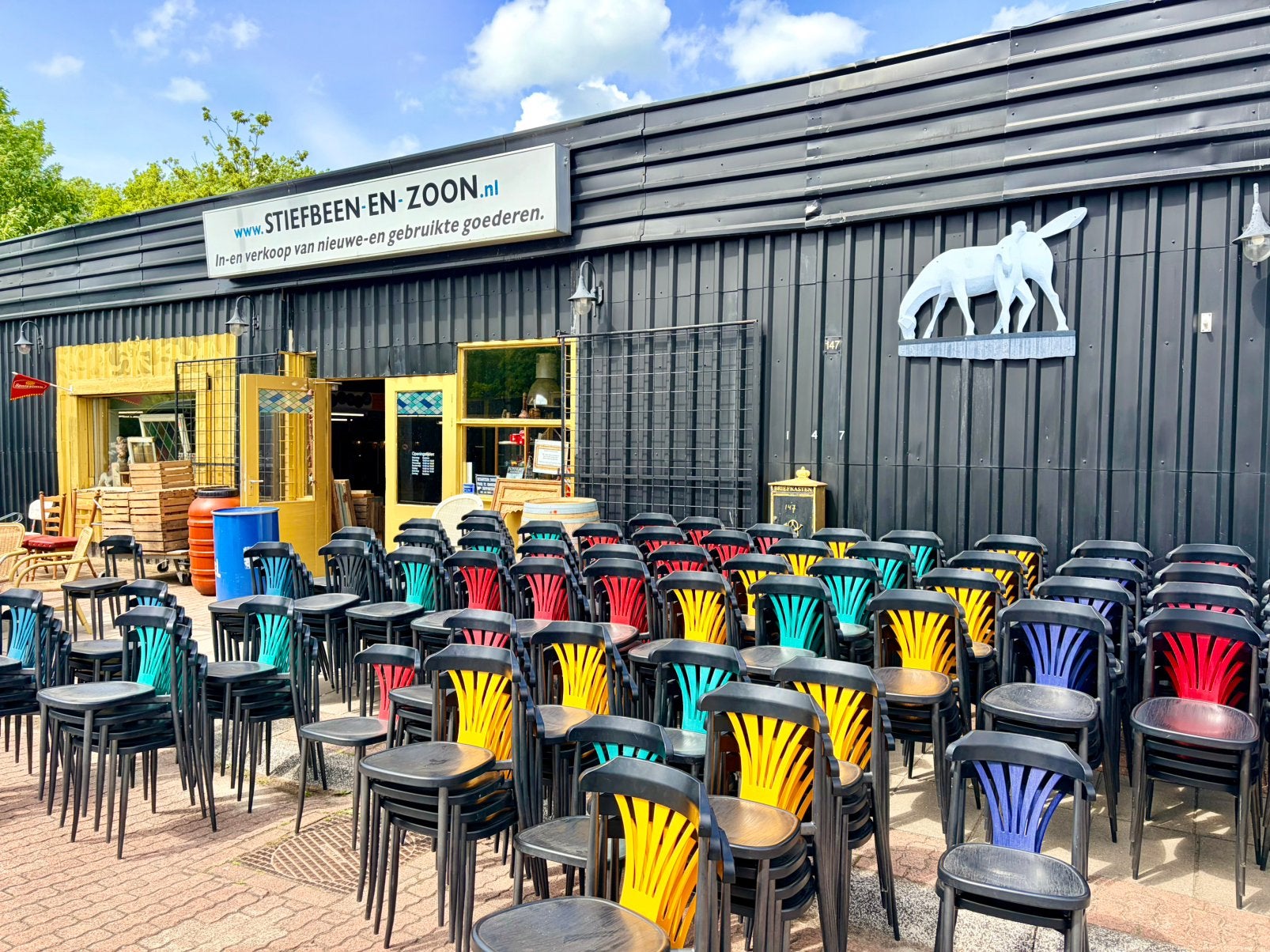 Partij stapelstoelen, metaal met kunststof, café look, Huis en Inrichting, Ophalen, Gebruikt, Kunststof, Vijf, Zes of meer stoelen
