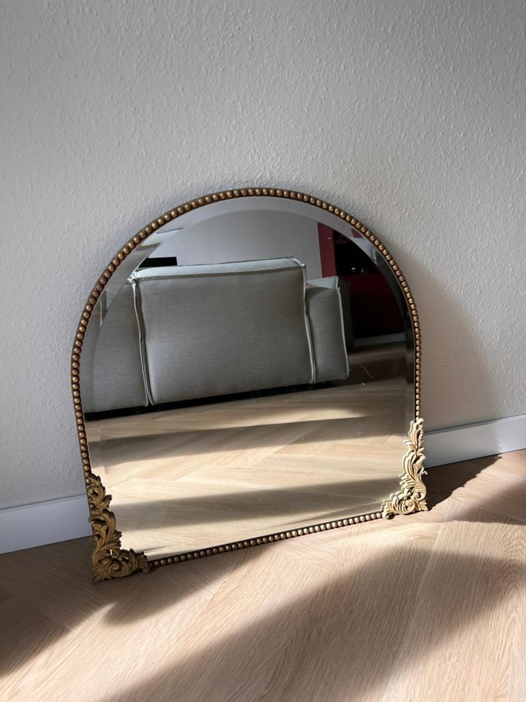 Spiegel badkamer make up tafel sierlijk rond, Rond, Ophalen of Verzenden, Zo goed als nieuw, Minder dan 100 cm