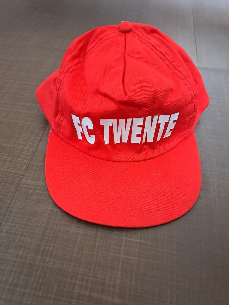 FC Twente pet, Ophalen of Verzenden, Zo goed als nieuw, F.C. Twente, Pet of Muts