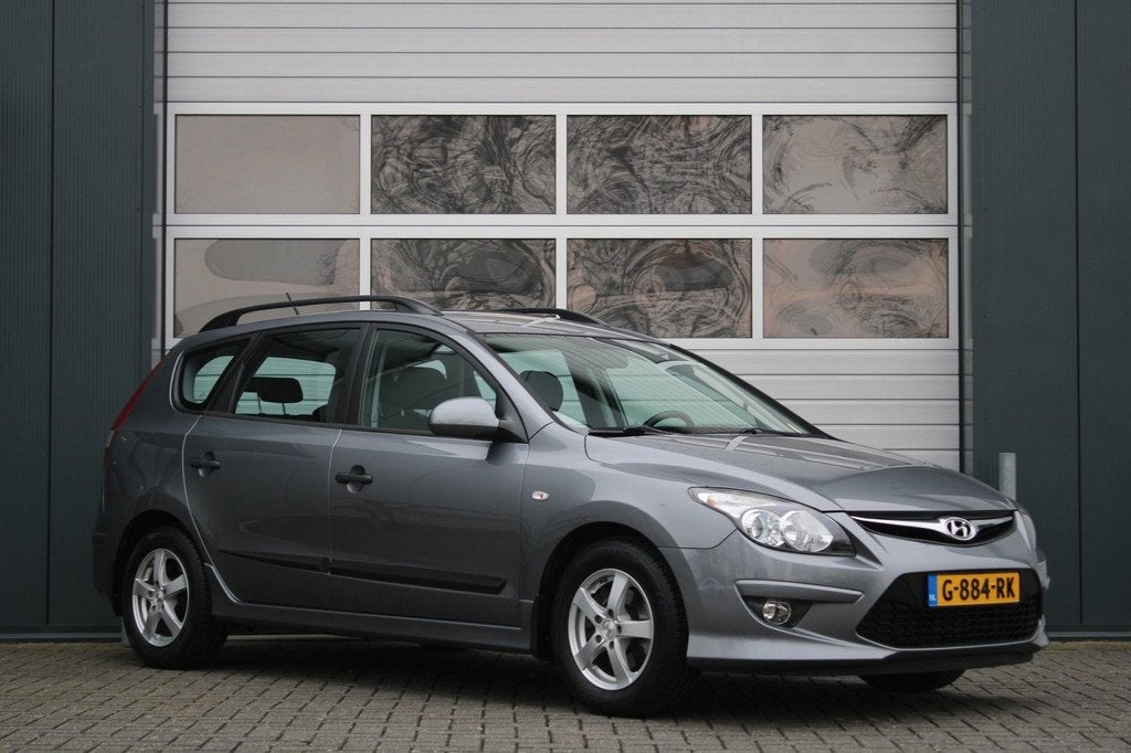 Hyundai I30 CW 1.4i i-Drive Cool Airco/Elek.Ramen/C.V/RadioC, Voorwielaandrijving, Euro 5, Stof, Gebruikt