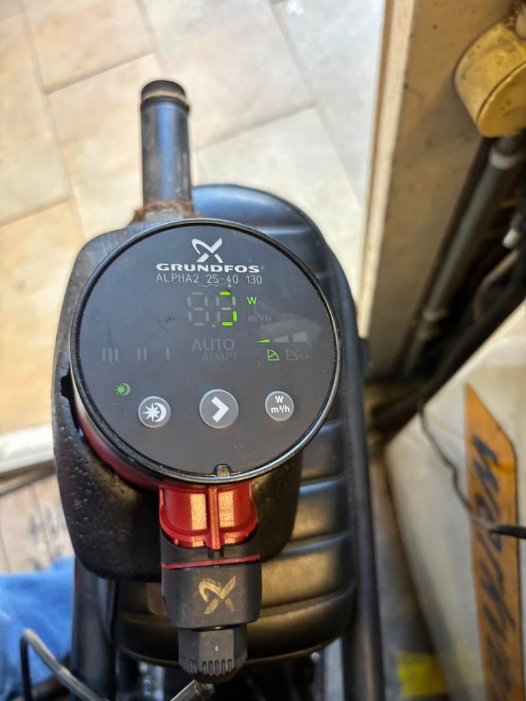Grundfos ALPHA2 L 25-60 130 CV-pomp, Gebruikt, Minder dan 30 cm, Hoog rendement (Hr), Overige typen
