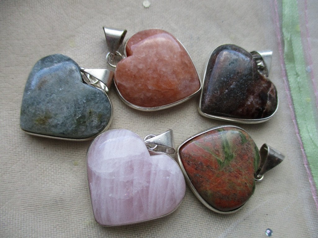 partij mix harten natuursteen hangers, Overige kleuren, Nieuw, Ophalen of Verzenden, Steen of Mineraal