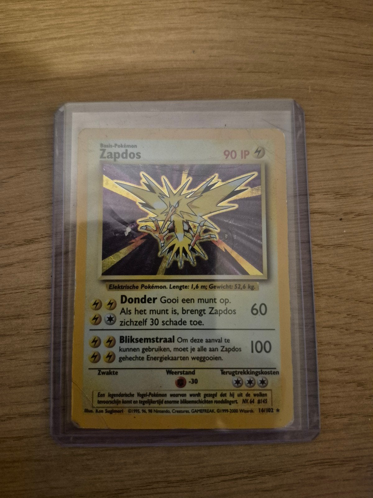 Pokémon Kaart Zapdos 16/102 Holo Base Set 2, Ophalen of Verzenden, Gebruikt, Losse kaart, Foil