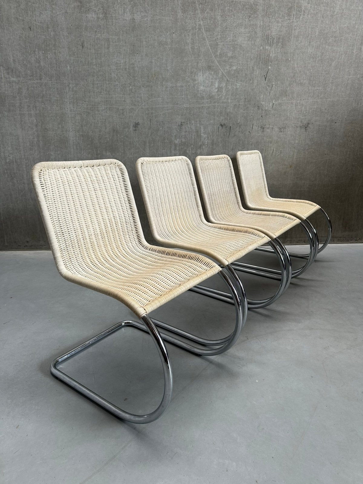 Set/4 Vintage Tecta stoelen Ludwig Mies van der Rohe ‘70, Ophalen, Overige kleuren, Vier, X