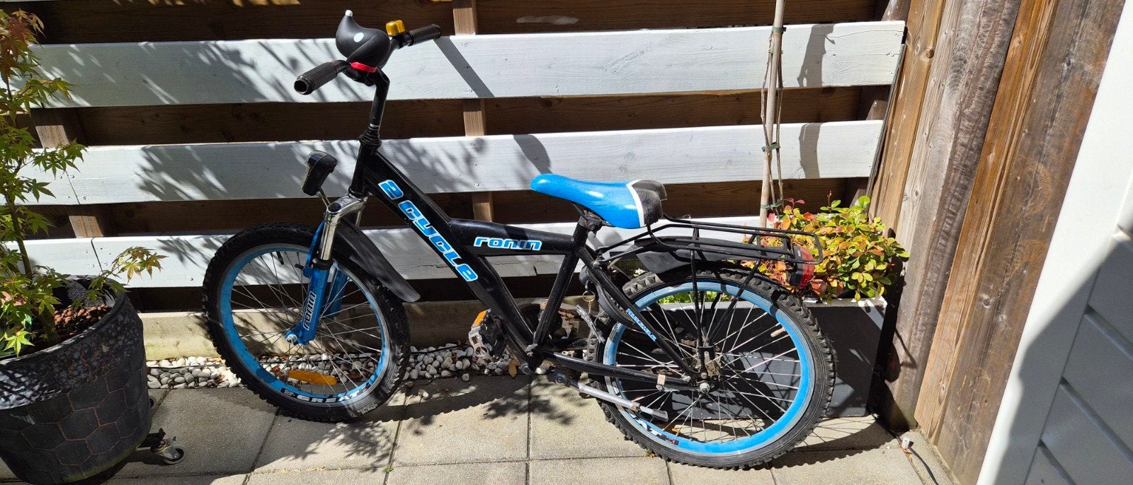 Stoere jongensfiets 20 inch - Zwart/Blauw, Gebruikt, Ophalen, Overige merken, Terugtraprem