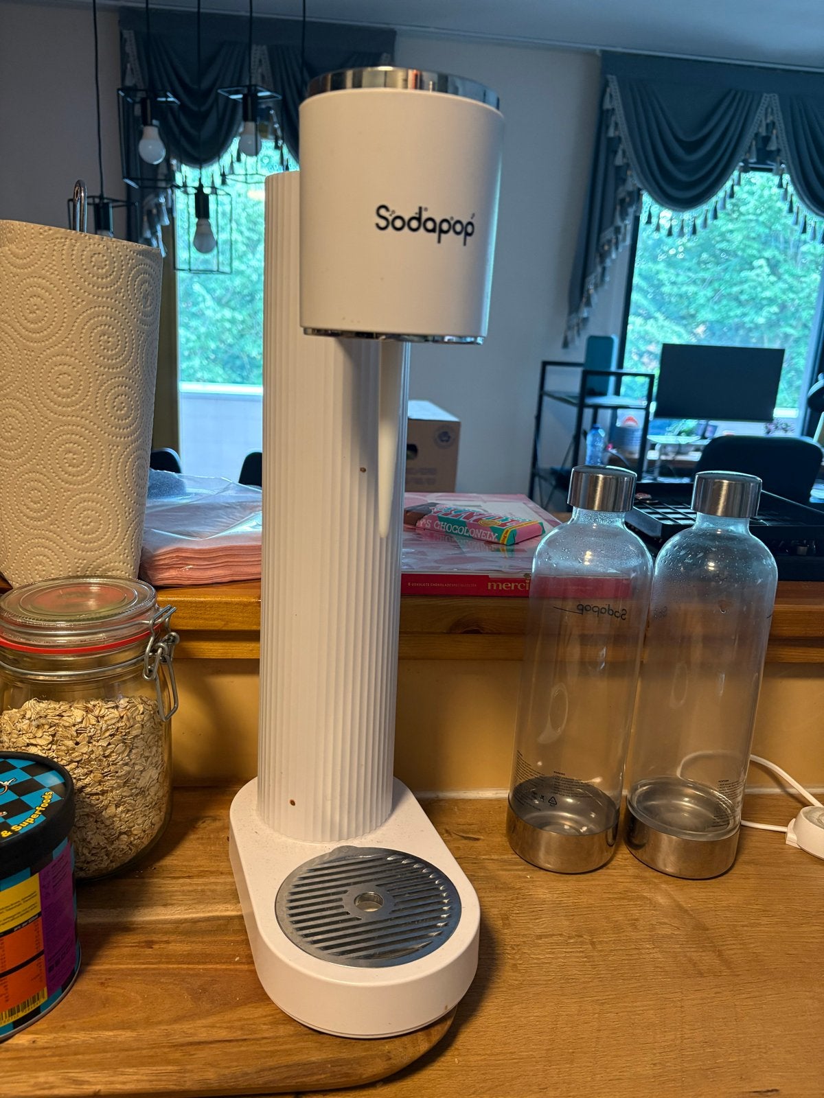 Sodapop bruiswatermaker met 2 plastic flessen, Ophalen of Verzenden, Zo goed als nieuw