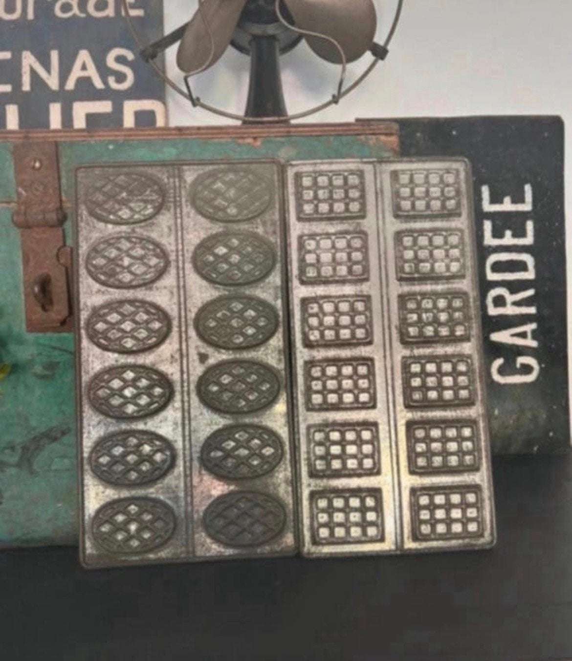 Twee franse wafel / koekjes mallen, Antiek en Kunst, Ophalen of Verzenden