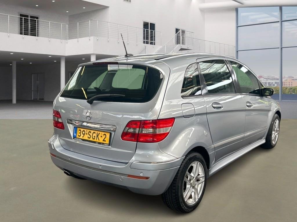 Mercedes-Benz B-klasse 170 automaat airco cruise hoge instap, Auto's, Gebruikt, 4 cilinders, 116 pk, Bedrijf