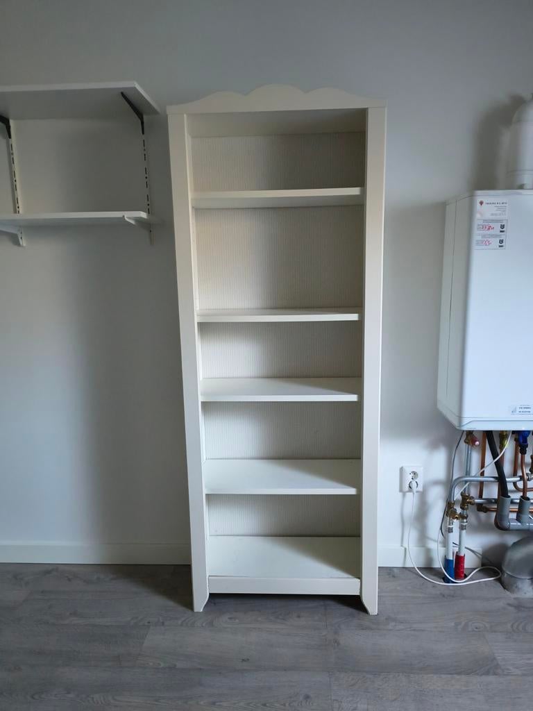 Ikea boekenkast, Ophalen, Met plank(en), Gebruikt, 50 tot 100 cm