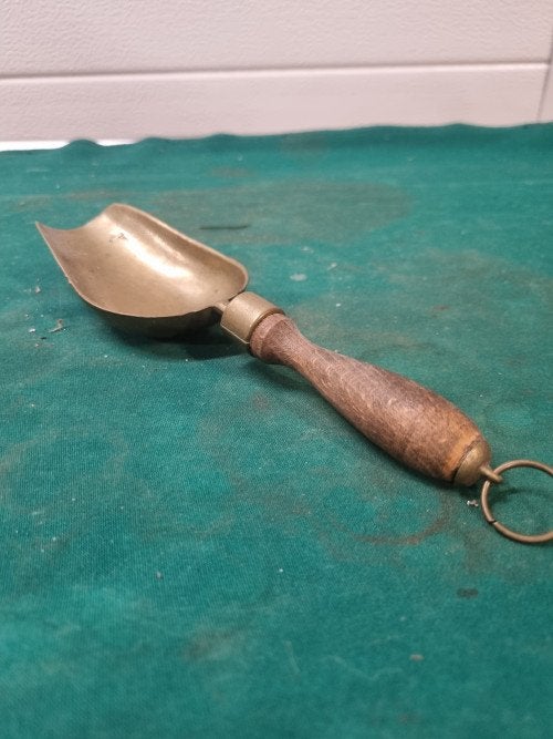 schep antiek messing hout gruttenschepper, Huis en Inrichting, Keuken | Bestek, Ophalen of Verzenden, 'T Olde Gre-j, Info@toldegrej.nl