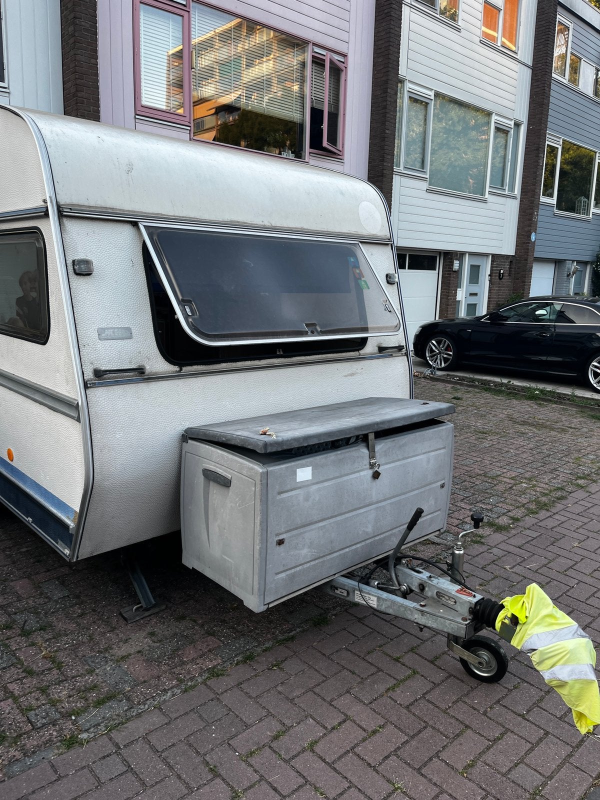 Zwarte Cross Caravan, Caravans en Kamperen, Openslaande ramen, 750 - 1000 kg, Particulier, 6 tot 7 meter