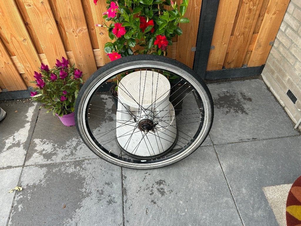 Achterwiel 28 inch 7 NEXUS versnellingen rollerbrakes, Wiel, Gebruikt, Ophalen of Verzenden, Aluminium