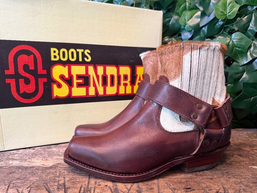 Nieuwe prachtige vintage laarzen van Sendra maat 38, Kleding | Dames, Schoenen, Sendra, Bruin, Lage of Enkellaarzen, Nieuw
