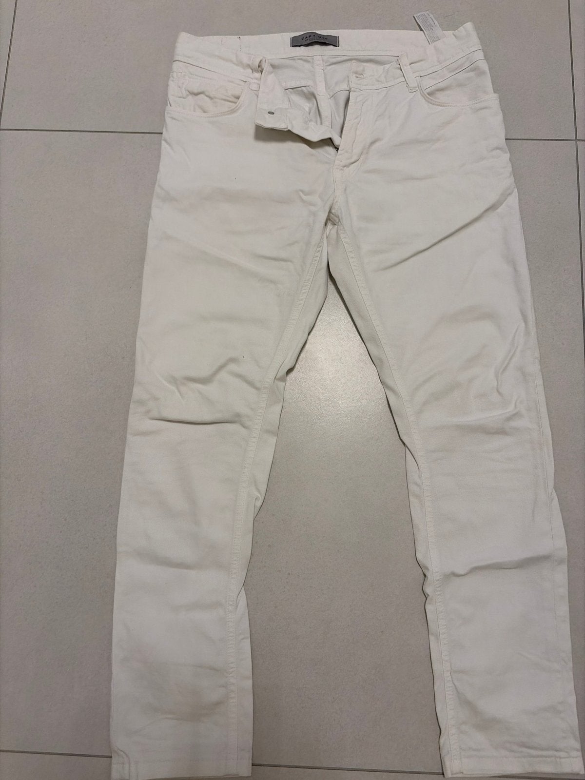 Witte Zara slim fit broek maat 40, Kleding | Dames, Ophalen of Verzenden, Gedragen, Wit, W30 - W32 (confectie 38/40)
