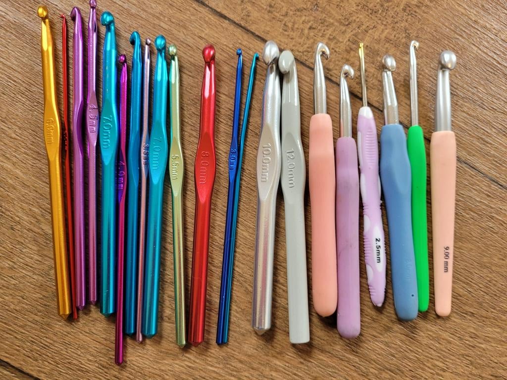 Set haaknaalden - verschillende maten, Ophalen of Verzenden, Gebruikt, Haken, Naald