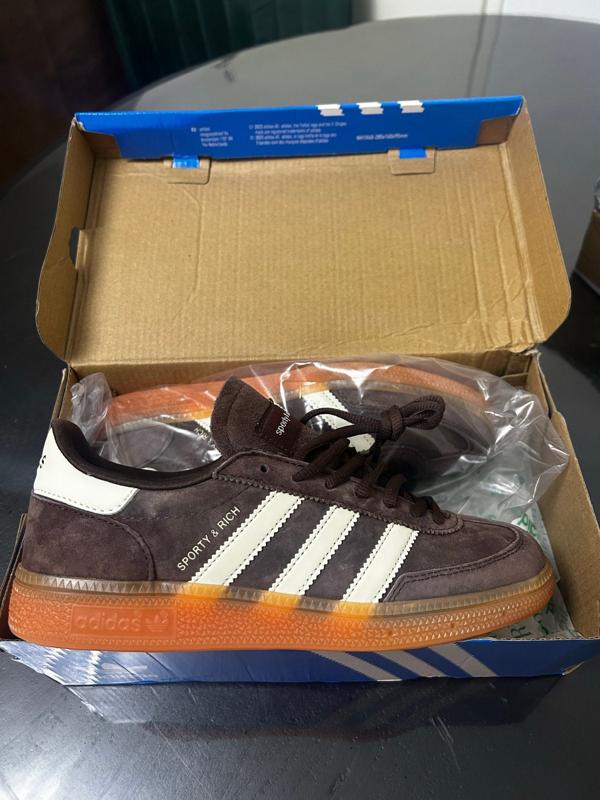 Nieuwe Adidas Sporty & Rich Handball Spezial (valt als 38), Ophalen of Verzenden, Nieuw, Bruin, Sneakers of Gympen