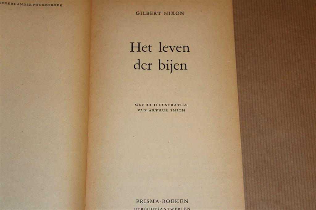 Vintage — Het Leven der Bijen [1960] — Prisma-Boek, Boeken, Dieren en Huisdieren, Ophalen of Verzenden, Gelezen, Overige diersoorten