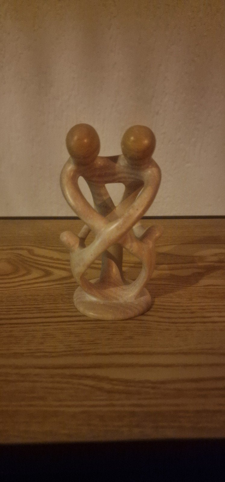 Stenen beeldje van een koppel, Ophalen of Verzenden, Zo goed als nieuw, Mens