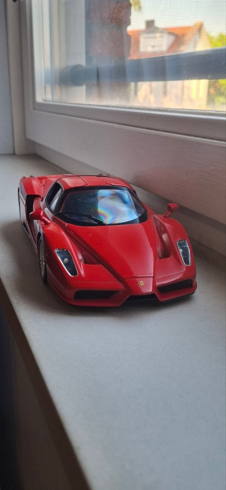 1:18 Ferrari Enzo van Hotweels, Ophalen of Verzenden, Zo goed als nieuw, Auto, Hot Wheels