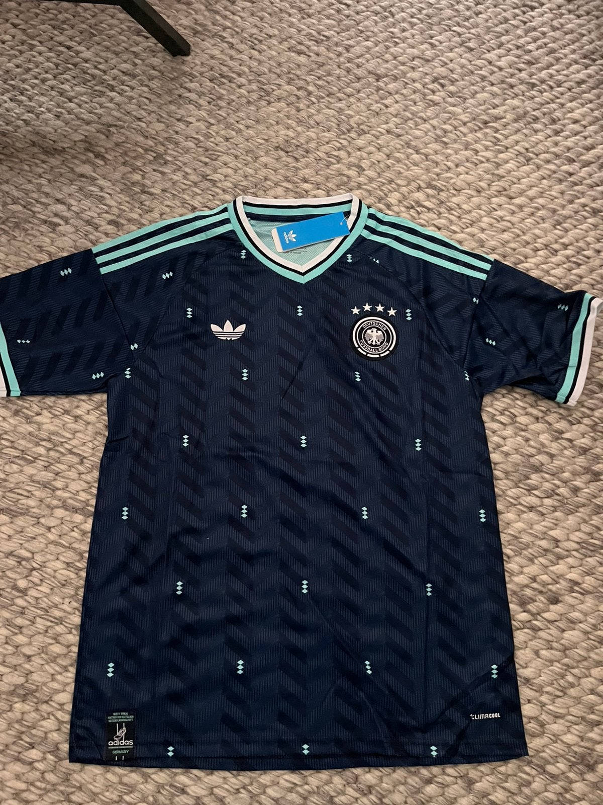Duitsland voetbalshirt world cup 2026, Maat 52/54 (L), Verzenden, Wit, Zo goed als nieuw