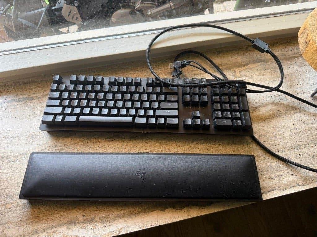 Razer Blackwidow Toetsenbord, Computers en Software, Toetsenborden, Ophalen, Gebruikt, Azerty, Bedraad