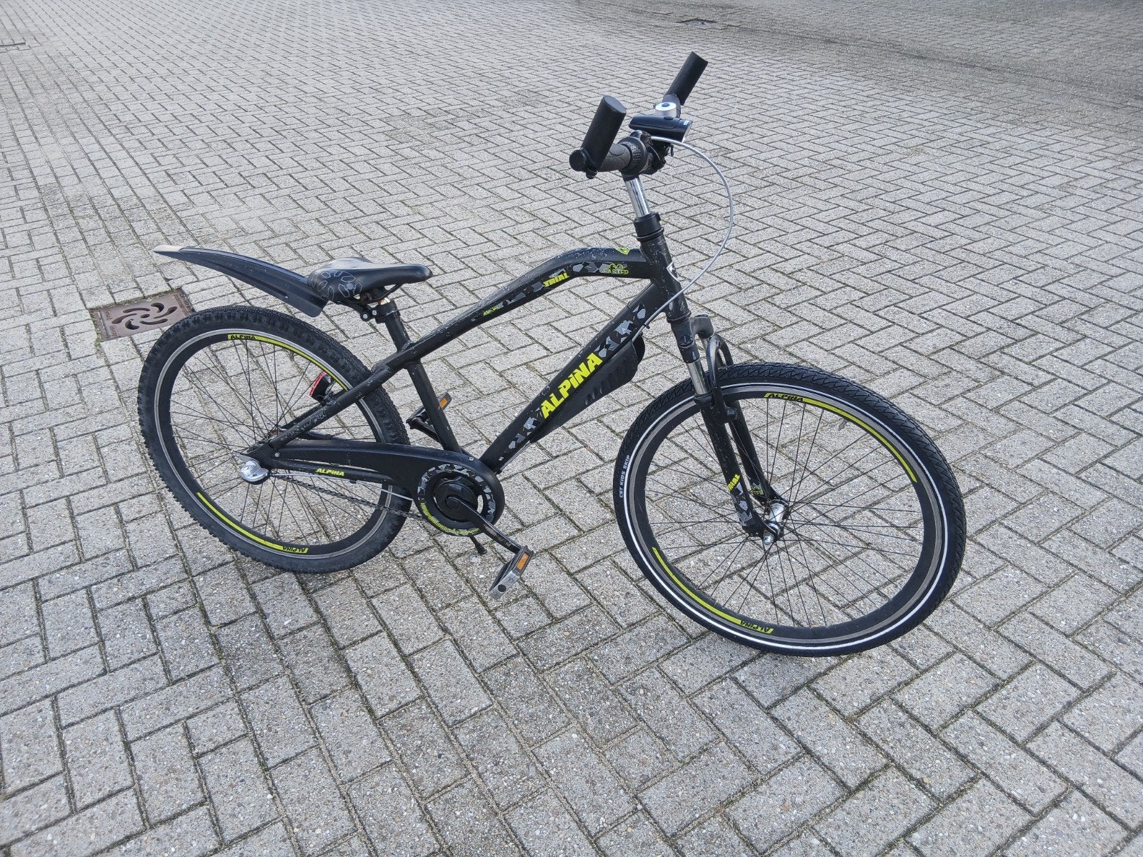 Jongensfiets 26 inch. Alpina Trial, Ophalen, Gebruikt, 26 inch of meer, Versnellingen