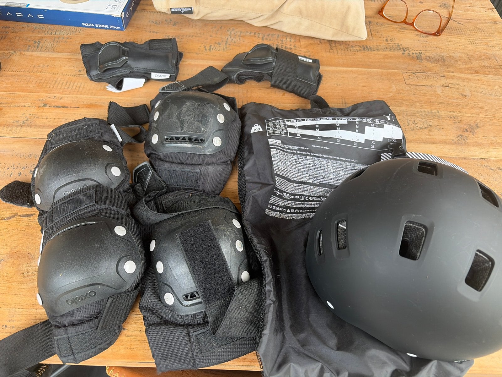 Oxelo Beschermset Maat S (Helm, Knie-, Elleboog- & Polsbesch, Ophalen, Gebruikt, Bescherming