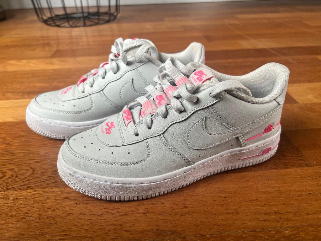 Nike Air Force 1 LV8 3 Older Kids' Shoe, Verzenden, Wit, Nike, Sneakers of Gympen