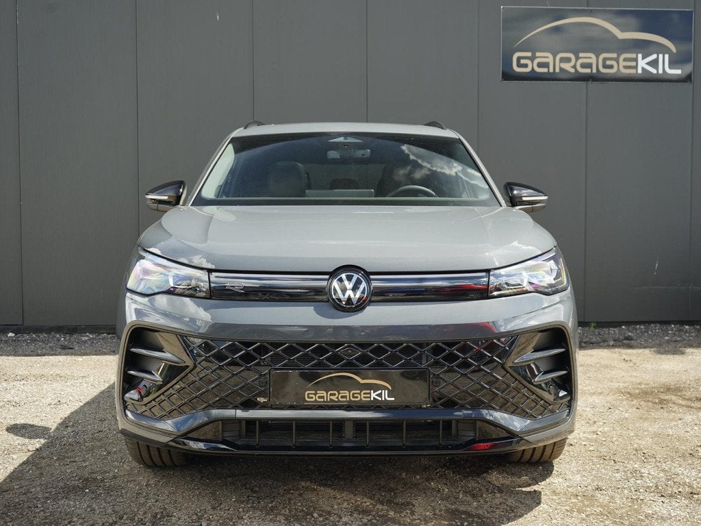 Volkswagen Tiguan 1.5 eHybrid R-Line Edition Nieuw! / Panora, Euro 6, 150 min, SUV of Terreinwagen, Te koop
