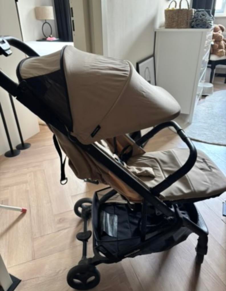 Easywalker Miley2 Beige Buggy - Compact en Comfortabel, Ophalen, Gebruikt, Overige merken