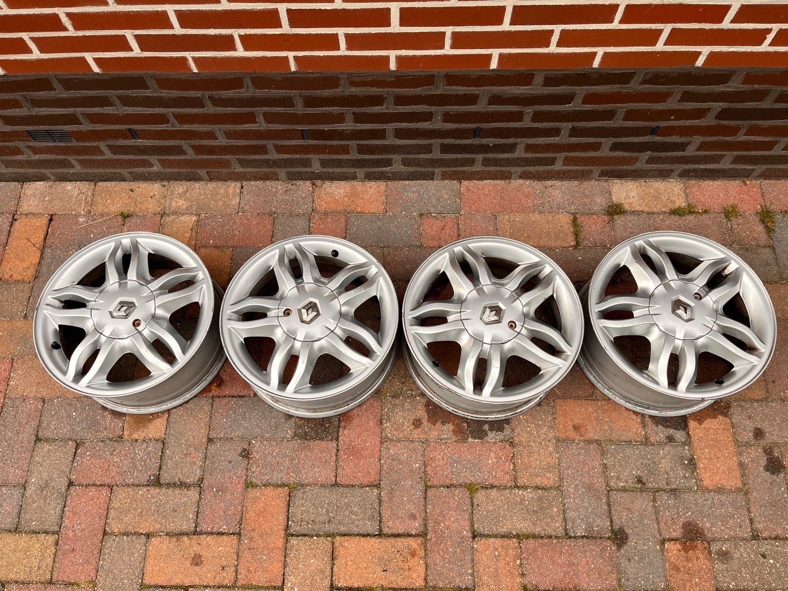 Originele Renault clio 15 inch lichtmetalen velgen, Ophalen, Overige, Gebruikt, 15 inch