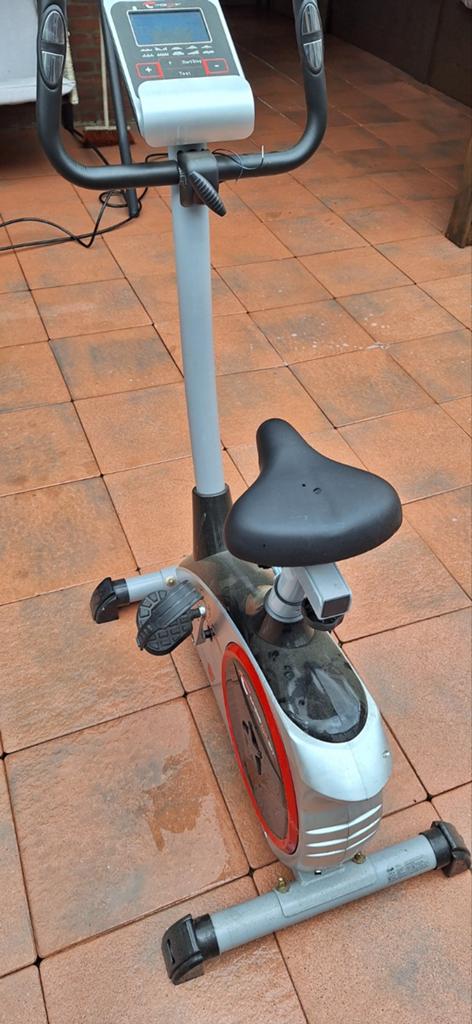 hometrainer het werkt prima., Ophalen of Verzenden, Gebruikt, Hometrainer