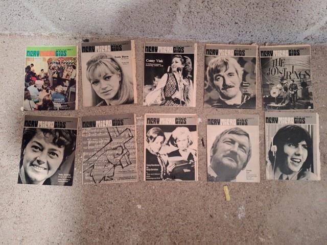10 stuks NCRV Micro Gids begin jaren 70, Verzamelen, Tijdschriften, Kranten en Knipsels, Ophalen of Verzenden, 1960 tot 1980, Nederland
