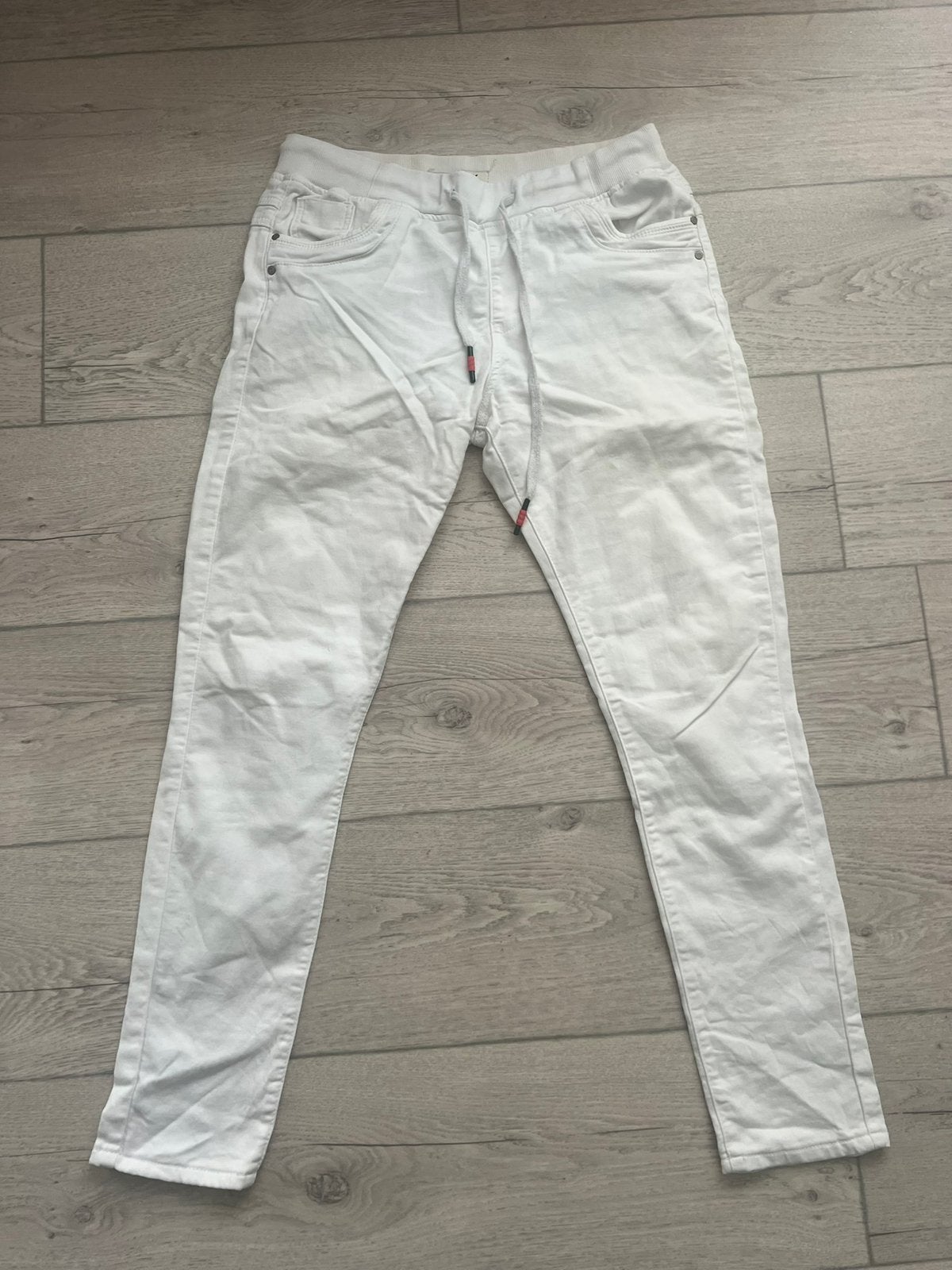 Stretchbroek wit maat L, Kleding | Dames, Spijkerbroeken en Jeans, Ophalen of Verzenden, Zo goed als nieuw, Wit, W30 - W32 (confectie 38/40)