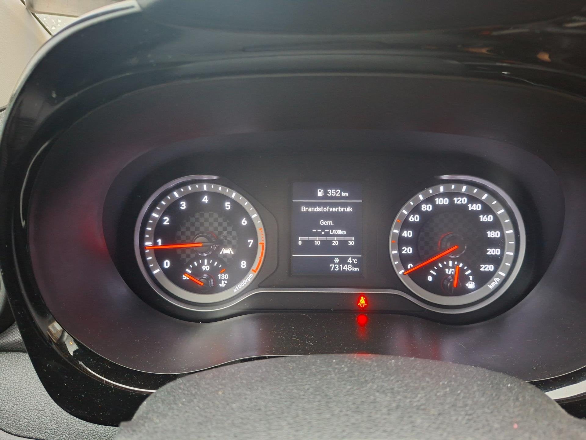 Foto 15 van Hyundai I10 1.0 Comfort Airco Lane Asist Car play